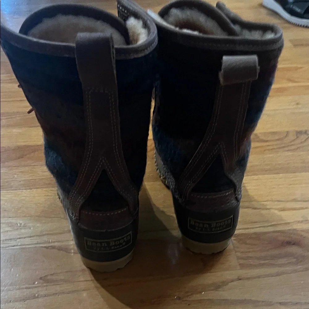 L.L. Bean Brown Lace Up Boots - Picture 5 of 7